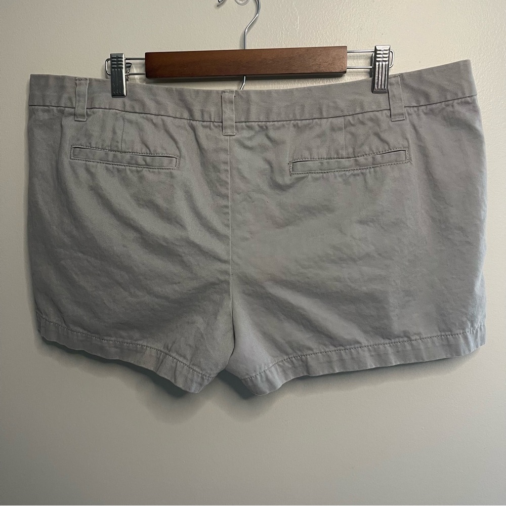 Merona Gray Shorts - Picture 4 of 6